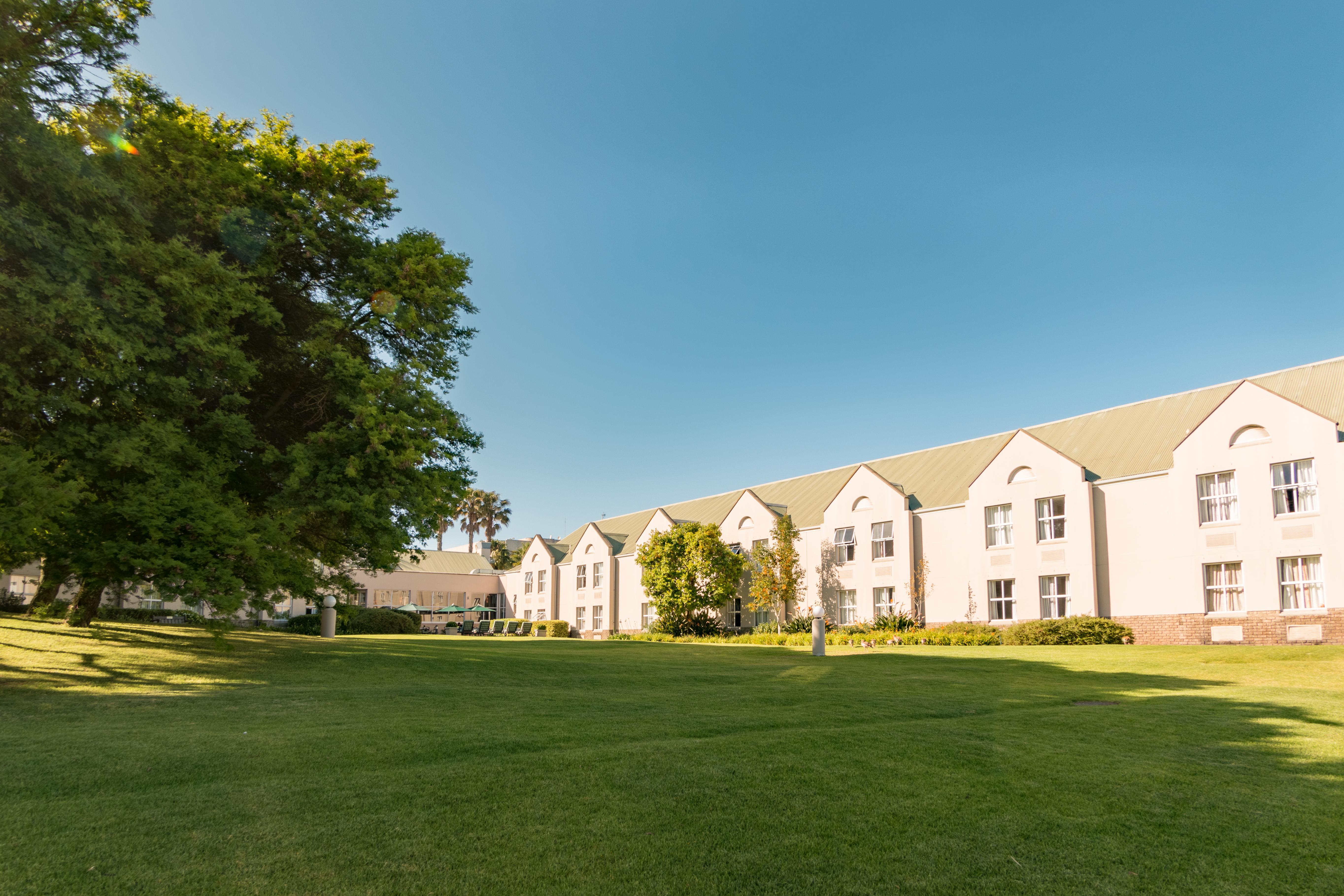 Town Lodge Bellville Buitenkant foto