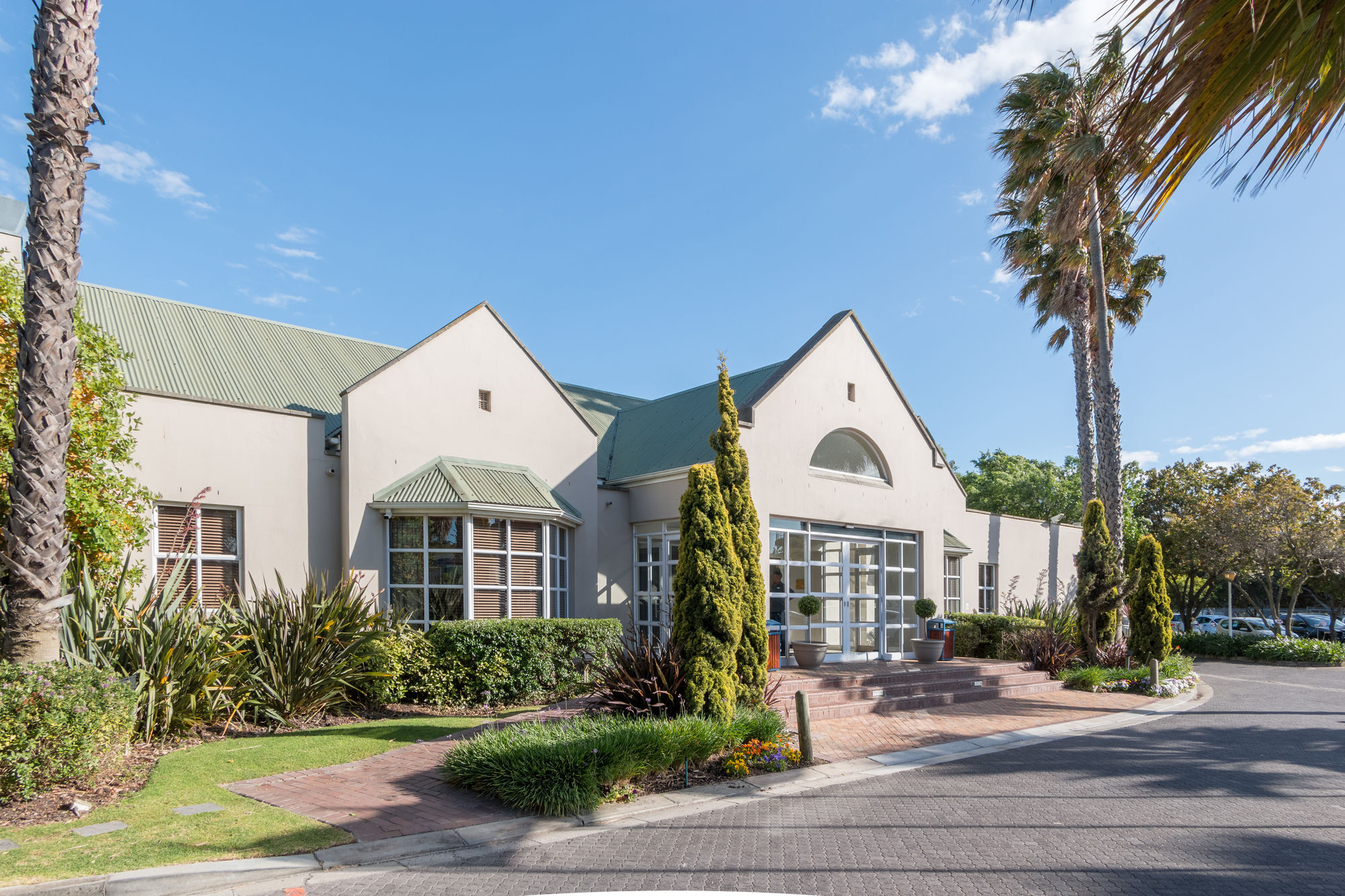 Town Lodge Bellville Buitenkant foto